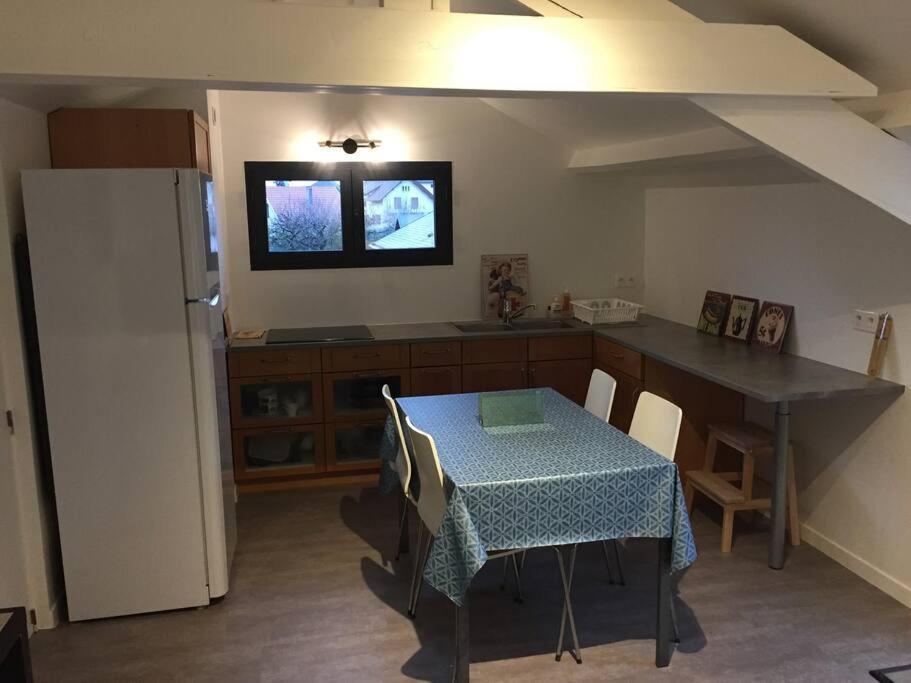 Appartement T2bis Au Calme, Proche Chambery, Thermes Et Stations.